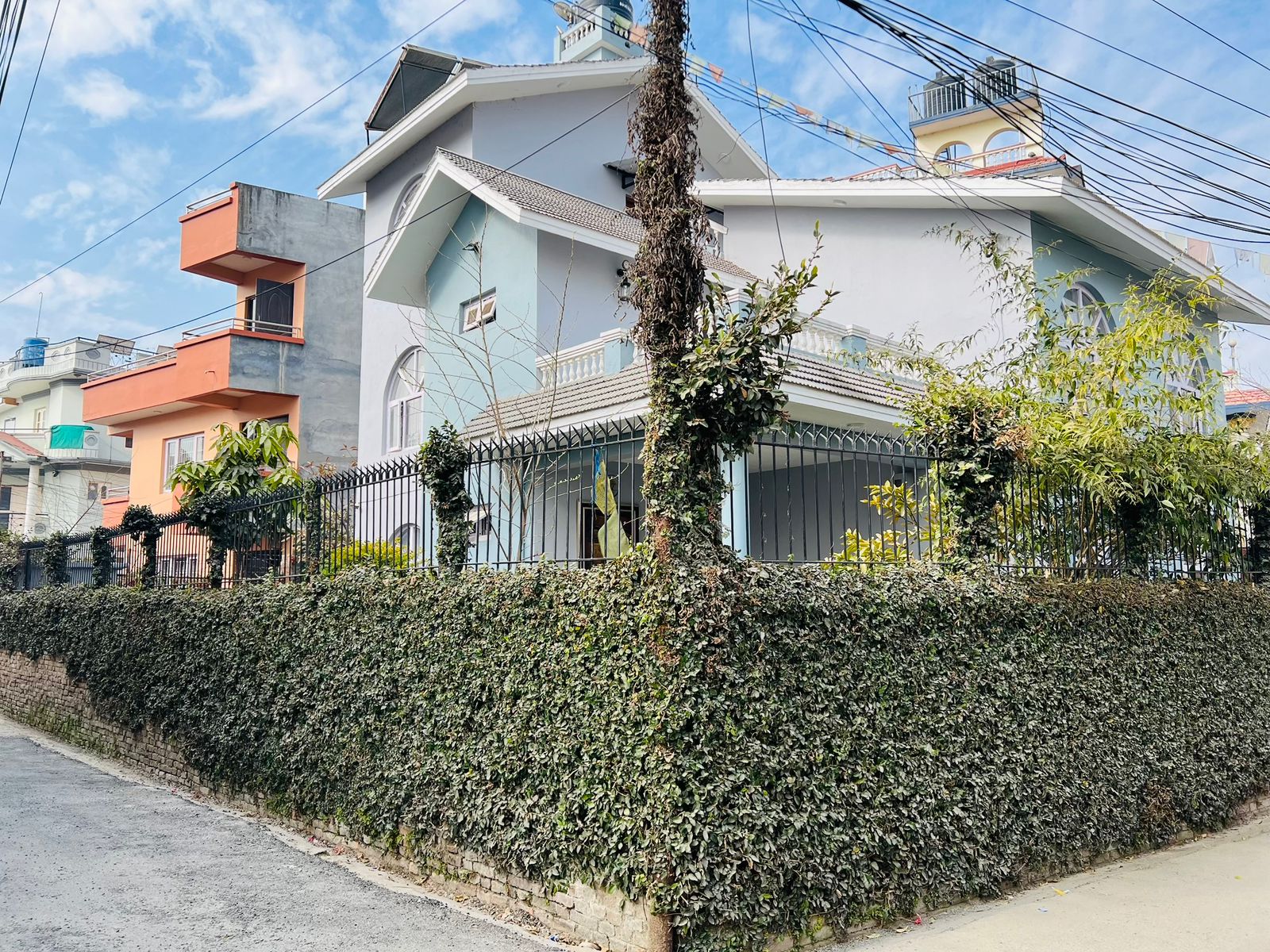 property-image